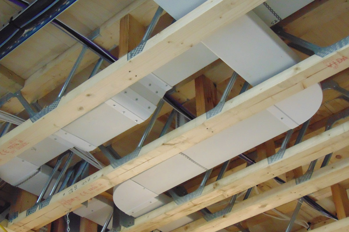 Rácsostartós szeglemezes tetők 12 Rácsostartós szeglemezes tetők